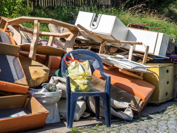 Best Yard Waste Removal  in Watford City, ND